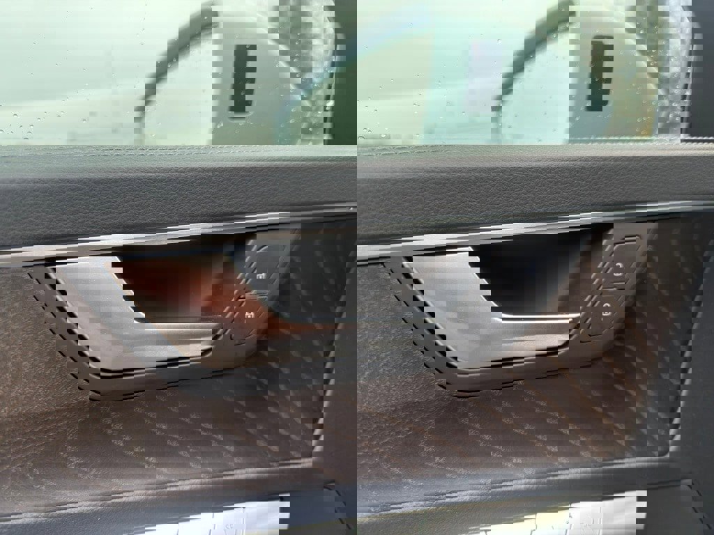 Used 2022 Audi A6 Premium Plus image 11