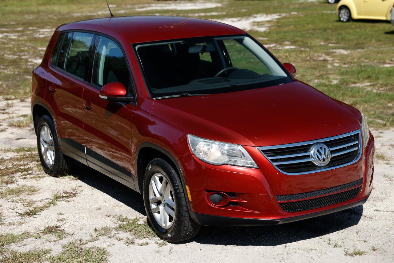 Used 2011 Volkswagen Tiguan S FWD image 15