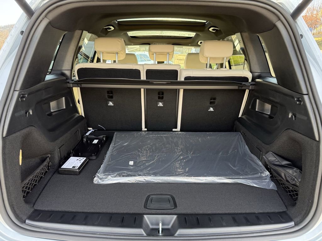 New 2026 Mercedes-Benz GLB 250 4MATIC image 12