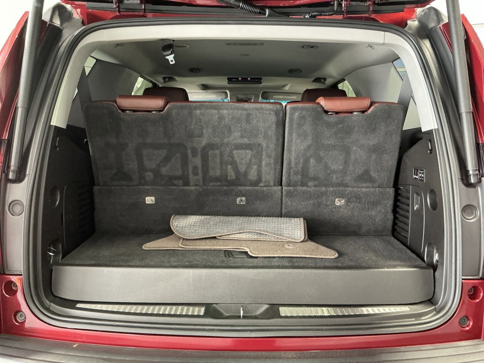 Used 2019 Chevrolet Tahoe Premier w/ Premier Plus Edition image 26