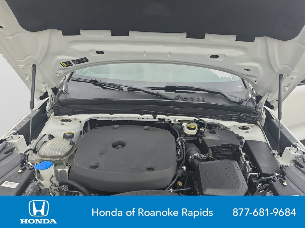 Used 2020 Volvo XC40 T4 R-Design w/ Protection Package Premier FWD image 20