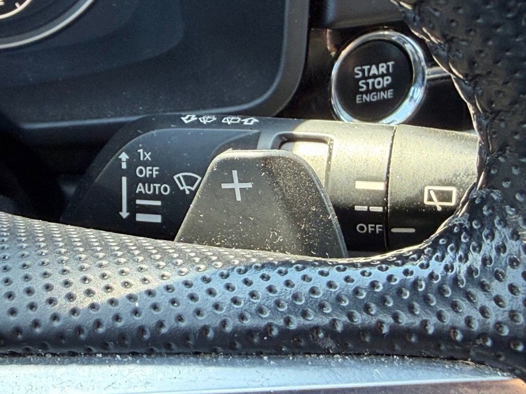 Used 2022 Mitsubishi Outlander SE AWD/4WD image 16