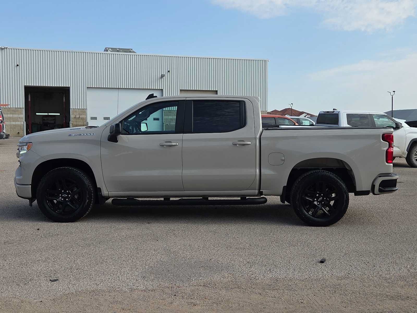 Used 2026 Chevrolet Silverado 1500 RST w/ RST Select Package RWD image 5