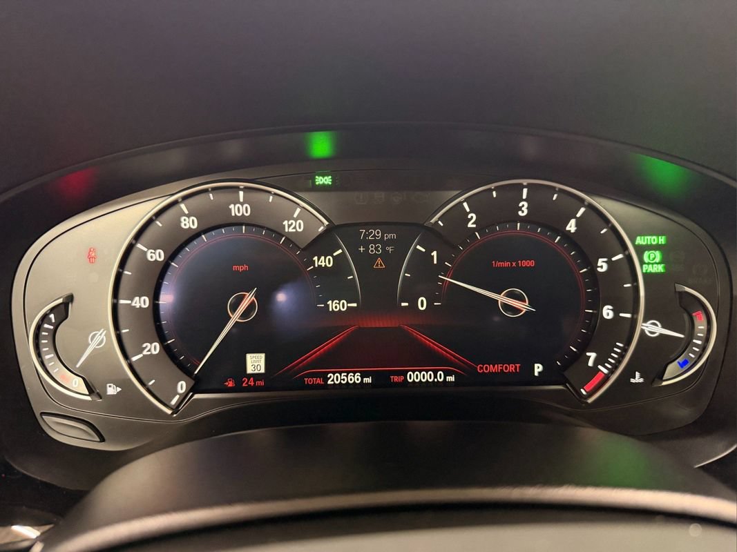 Used 2019 BMW 540i xDrive w/ M Sport Package AWD/4WD image 16