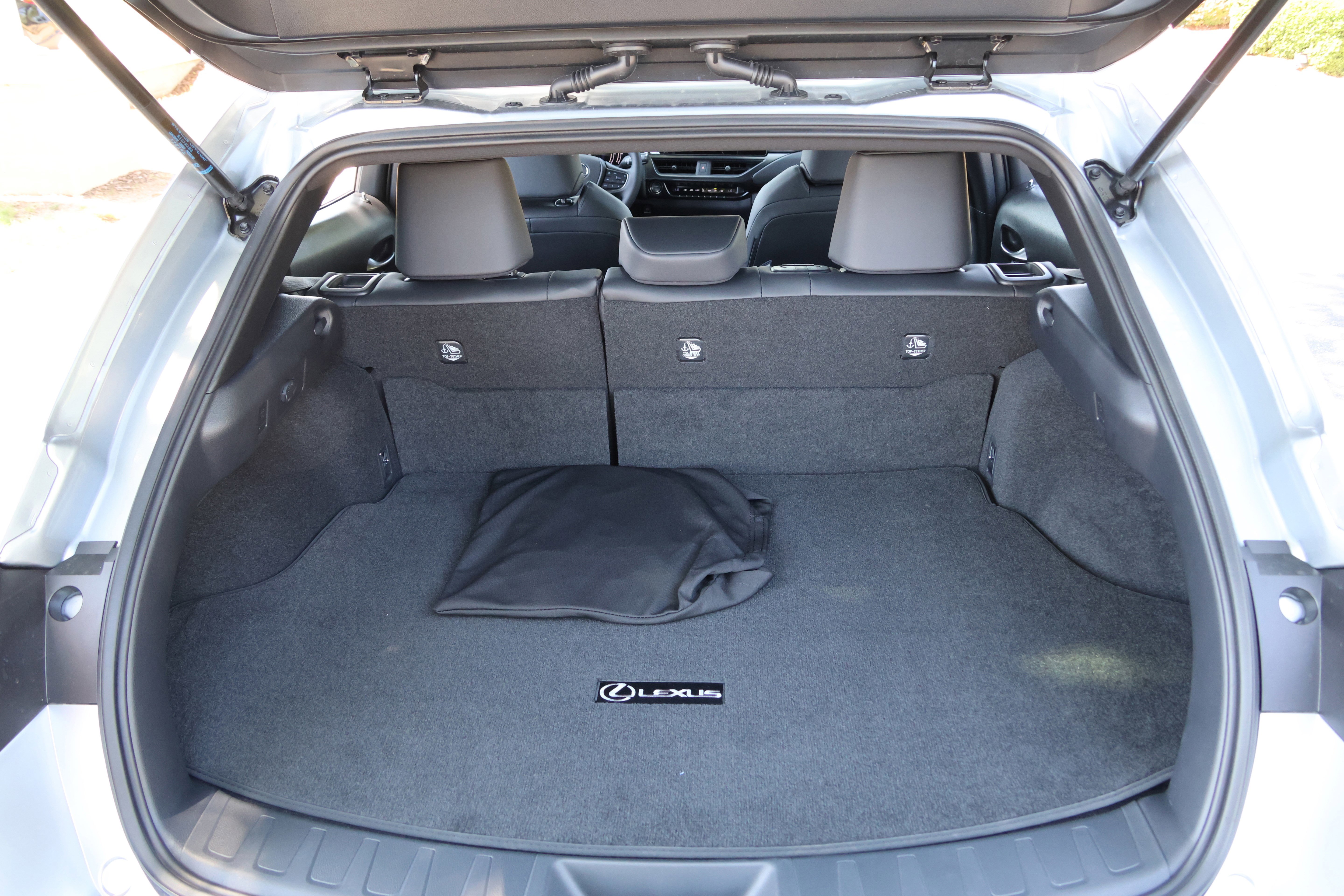 Used 2026 Lexus UX 300h FWD image 35
