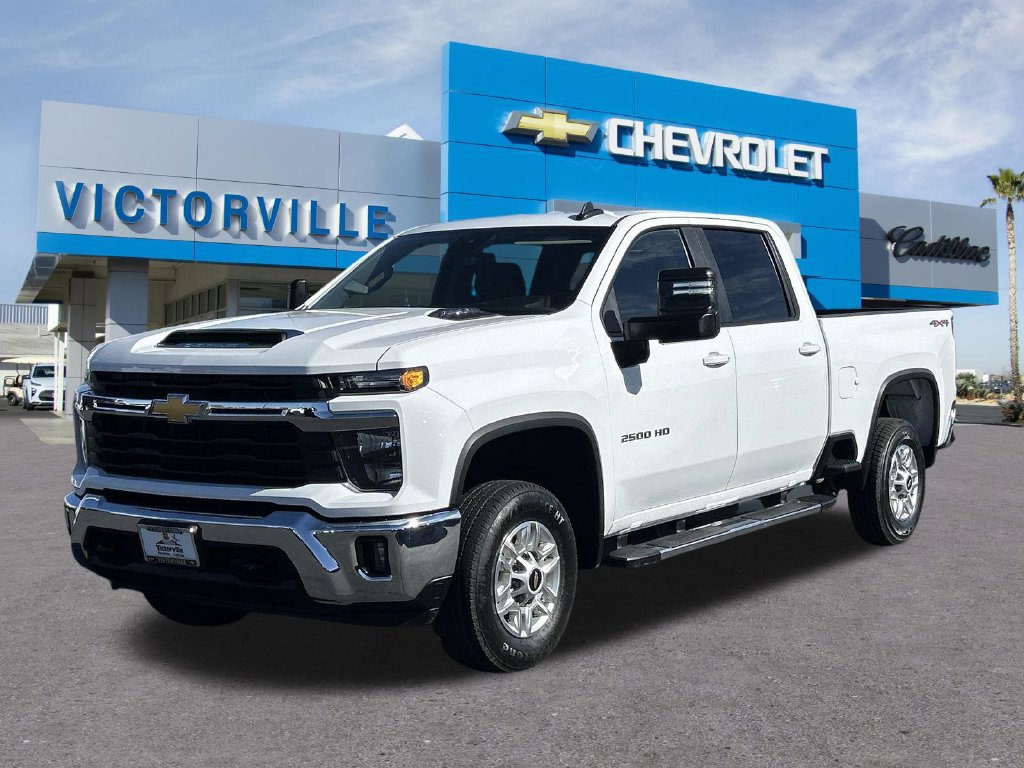 Used 2025 Chevrolet Silverado 2500 LT w/ Convenience Package AWD/4WD image 10