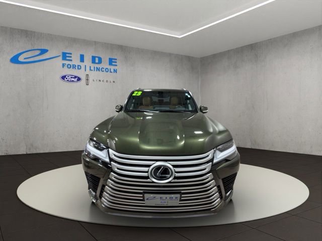 Used 2023 Lexus LX 600 4WD w/ Accessory Package (Z1) image 6