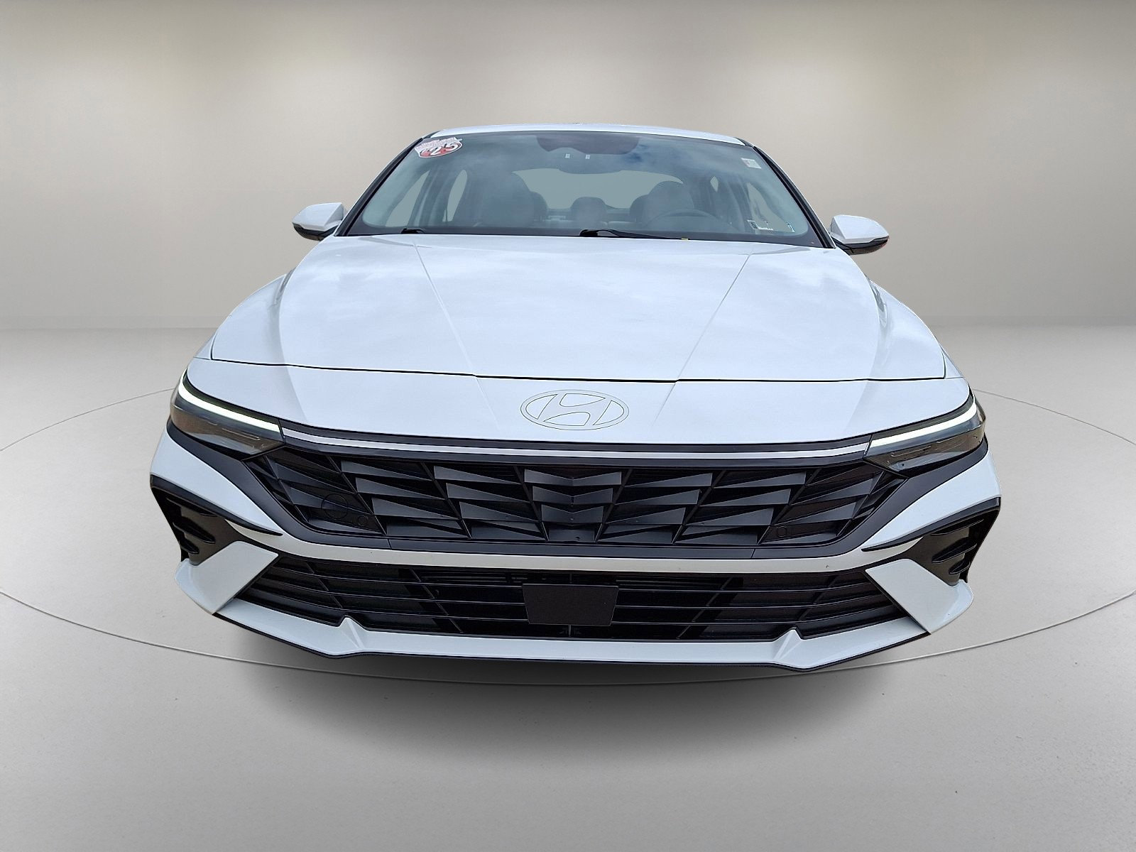 Certified 2025 Hyundai Elantra Limited FWD video 3