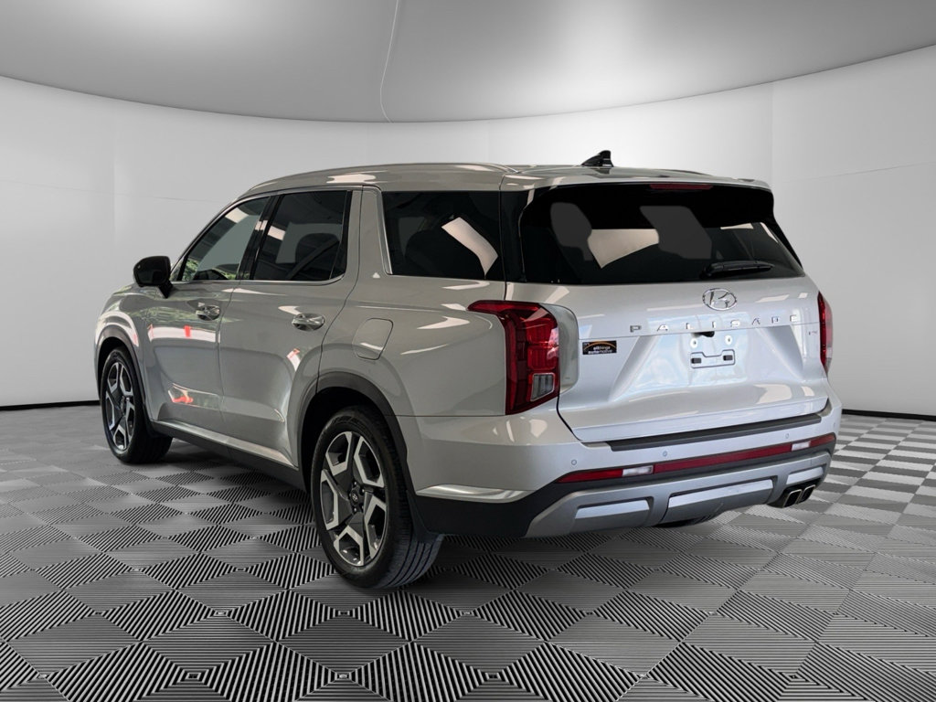 Used 2024 Hyundai Palisade Limited AWD/4WD image 6