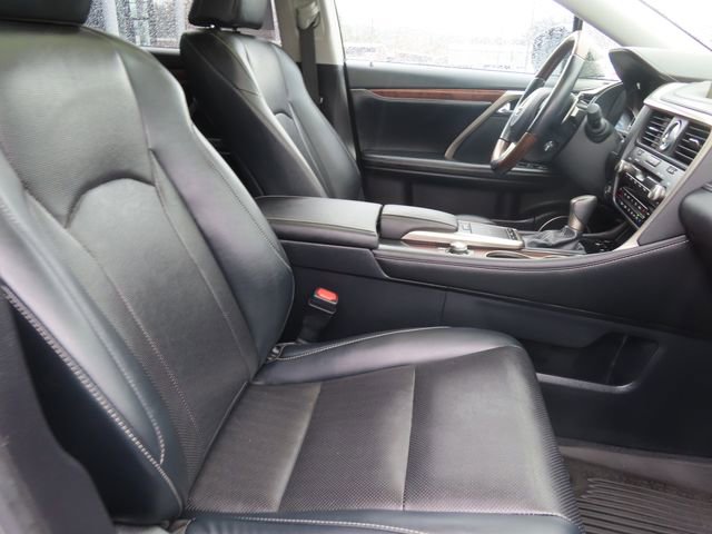 Used 2020 Lexus RX 350L Premium w/ Premium Package image 41