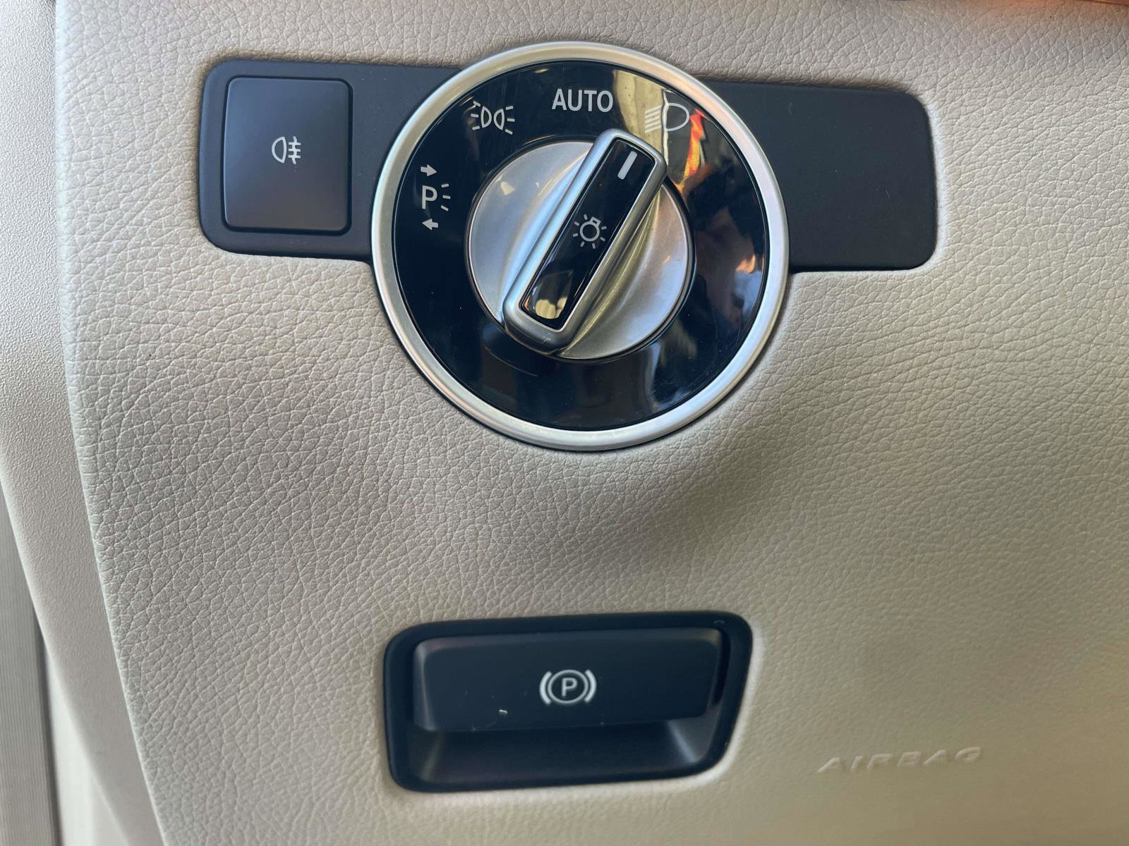 Used 2014 Mercedes-Benz GL 450 4MATIC image 21