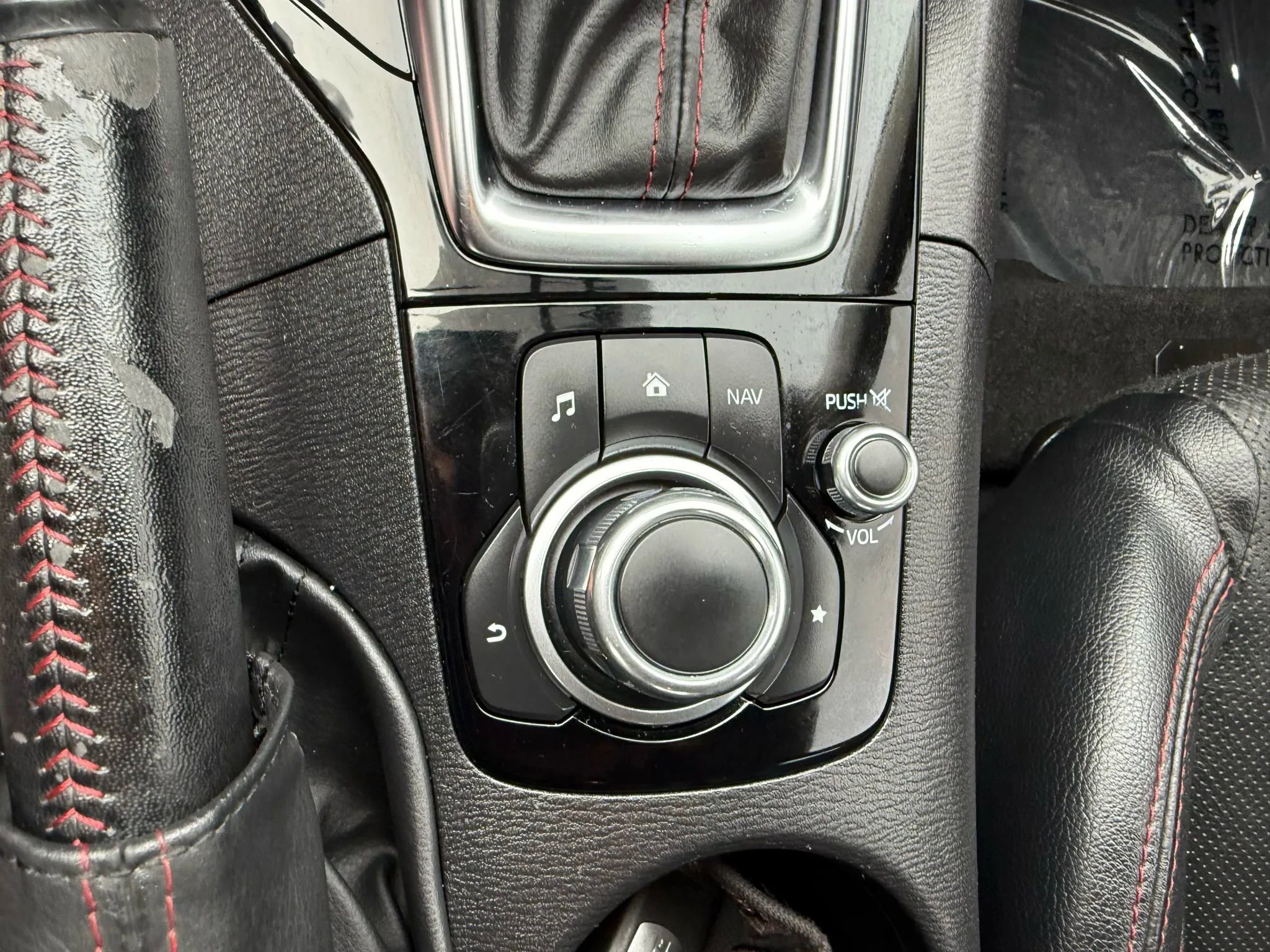 Used 2015 MAZDA MAZDA3 s Grand Touring image 24