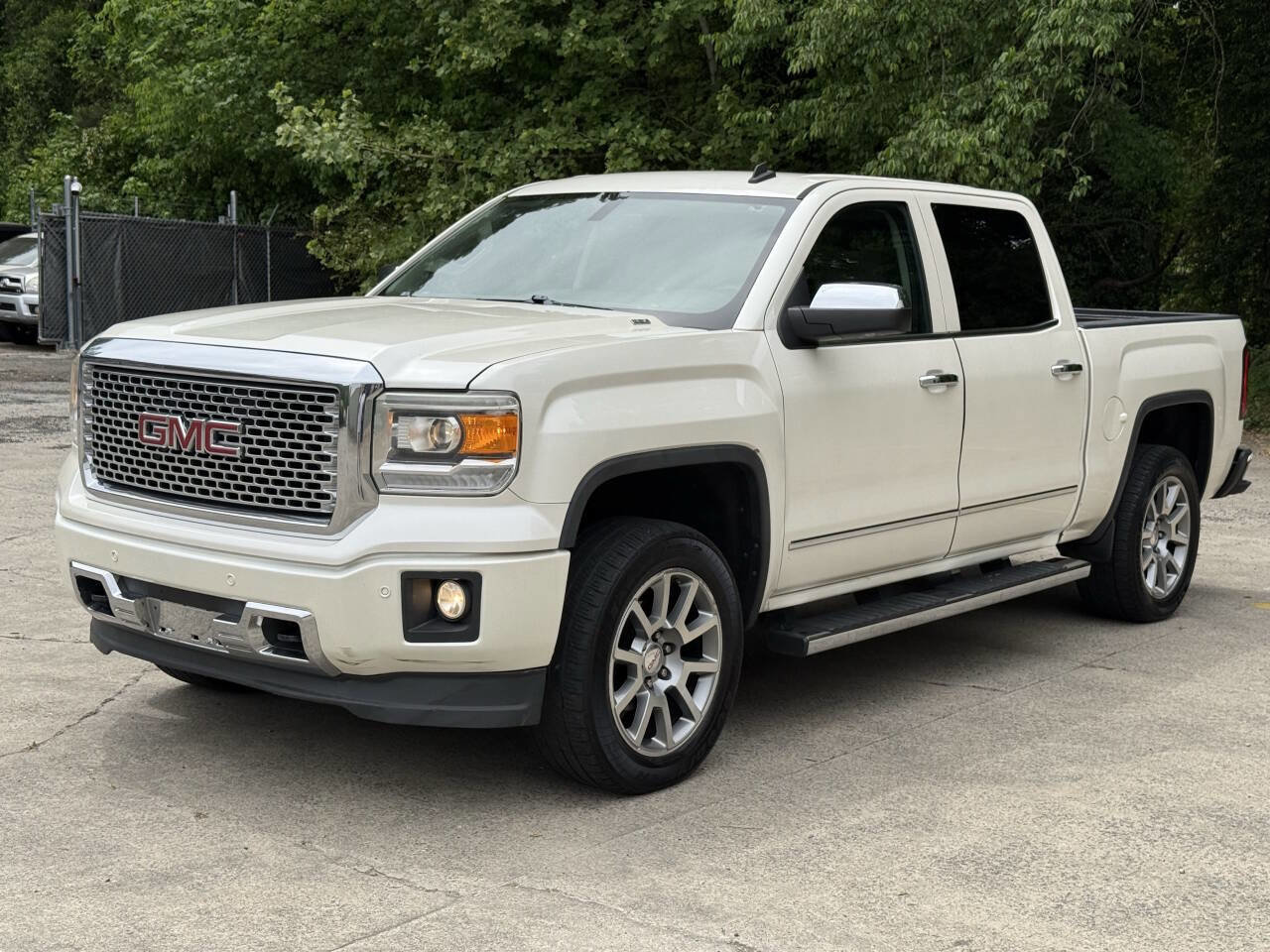 Used 2014 GMC Sierra 1500 Denali image 11