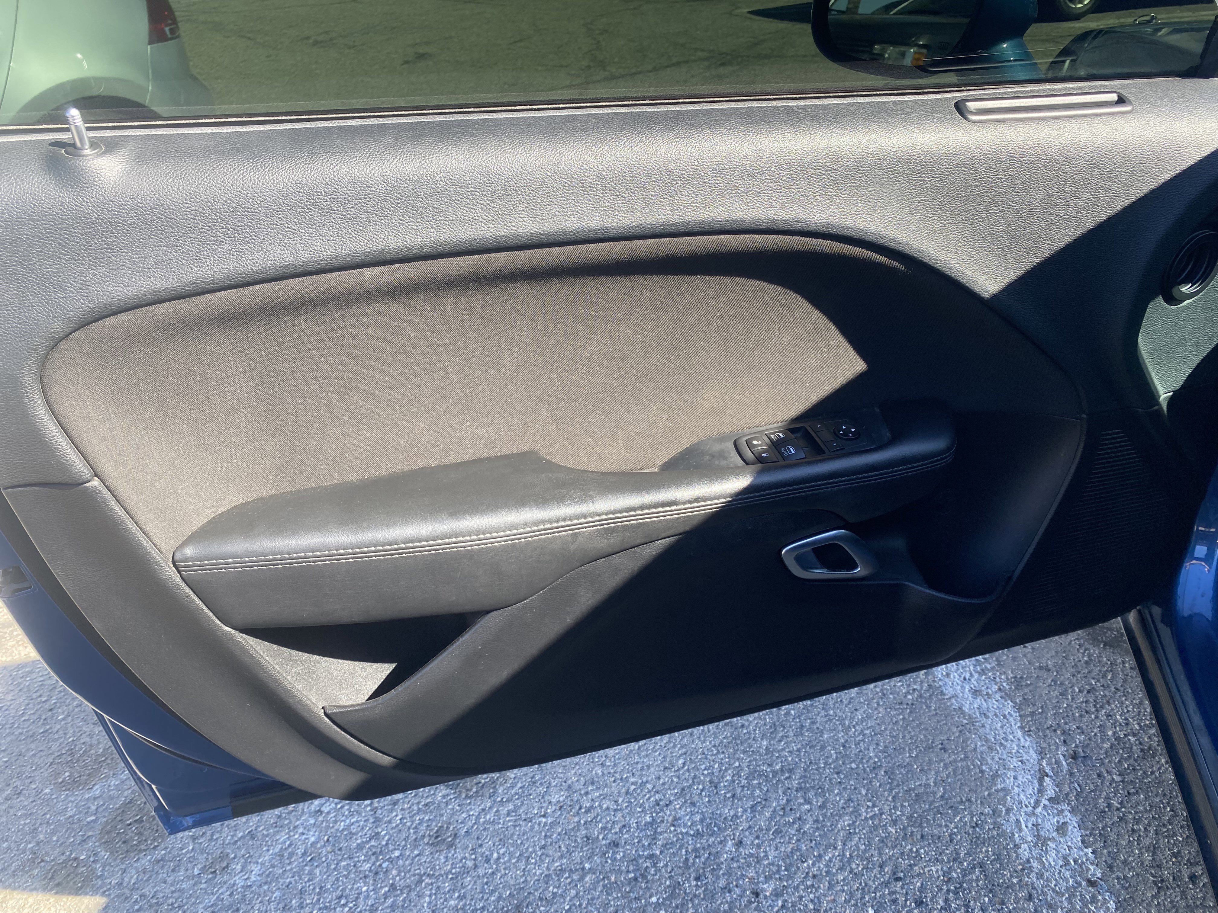 Used 2020 Dodge Challenger R/T w/ Shaker Package image 18