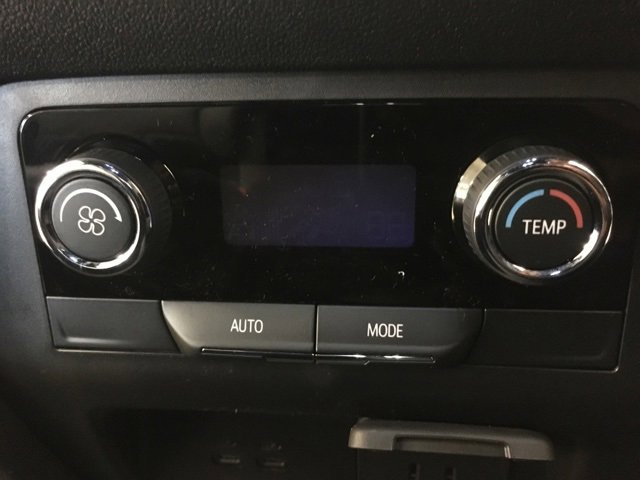 New 2026 Chevrolet Traverse LT image 18