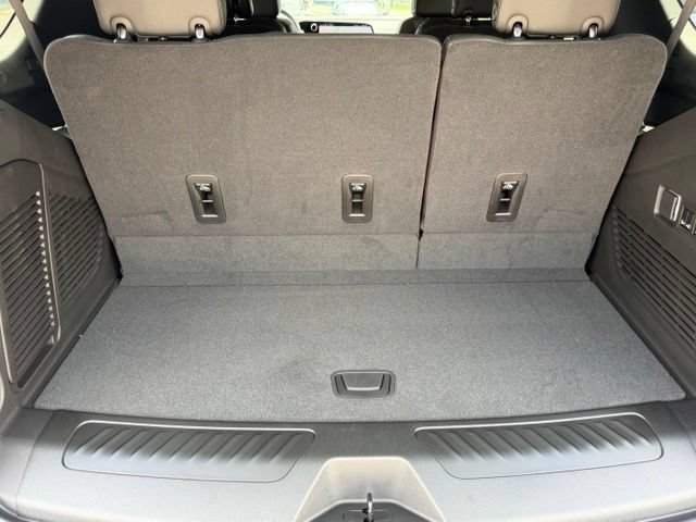 New 2026 Chevrolet Tahoe LT w/ Comfort Package RWD image 17