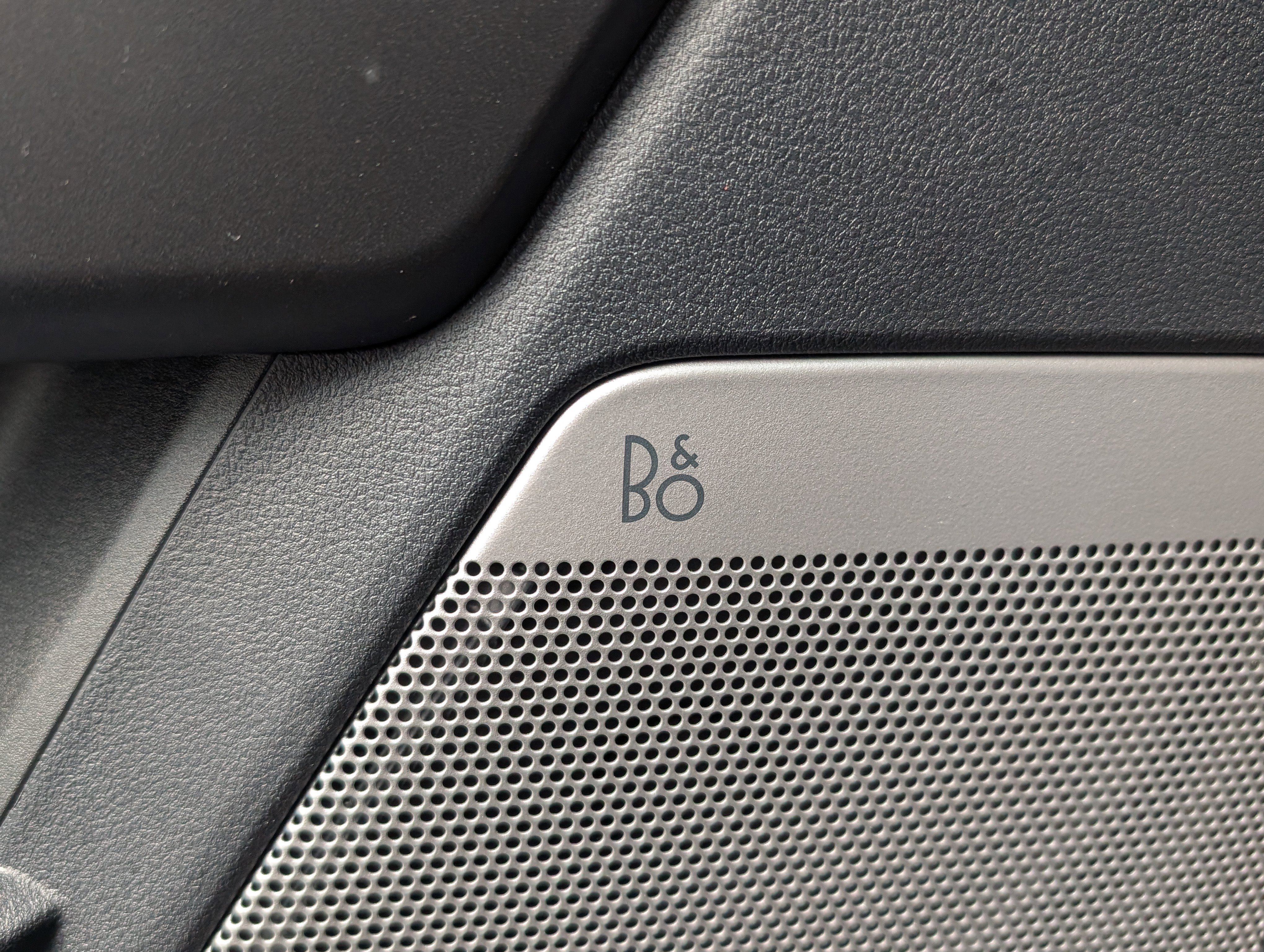 New 2026 Ford F250 Lariat w/ Black Appearance Package image 18