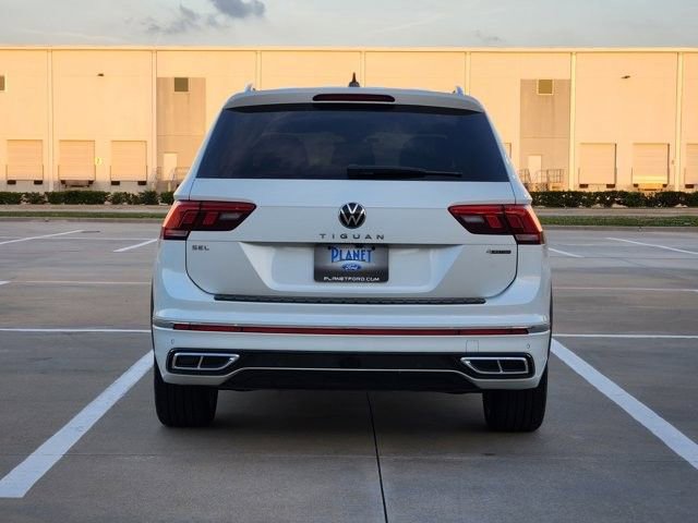 Used 2022 Volkswagen Tiguan SEL R-Line image 6