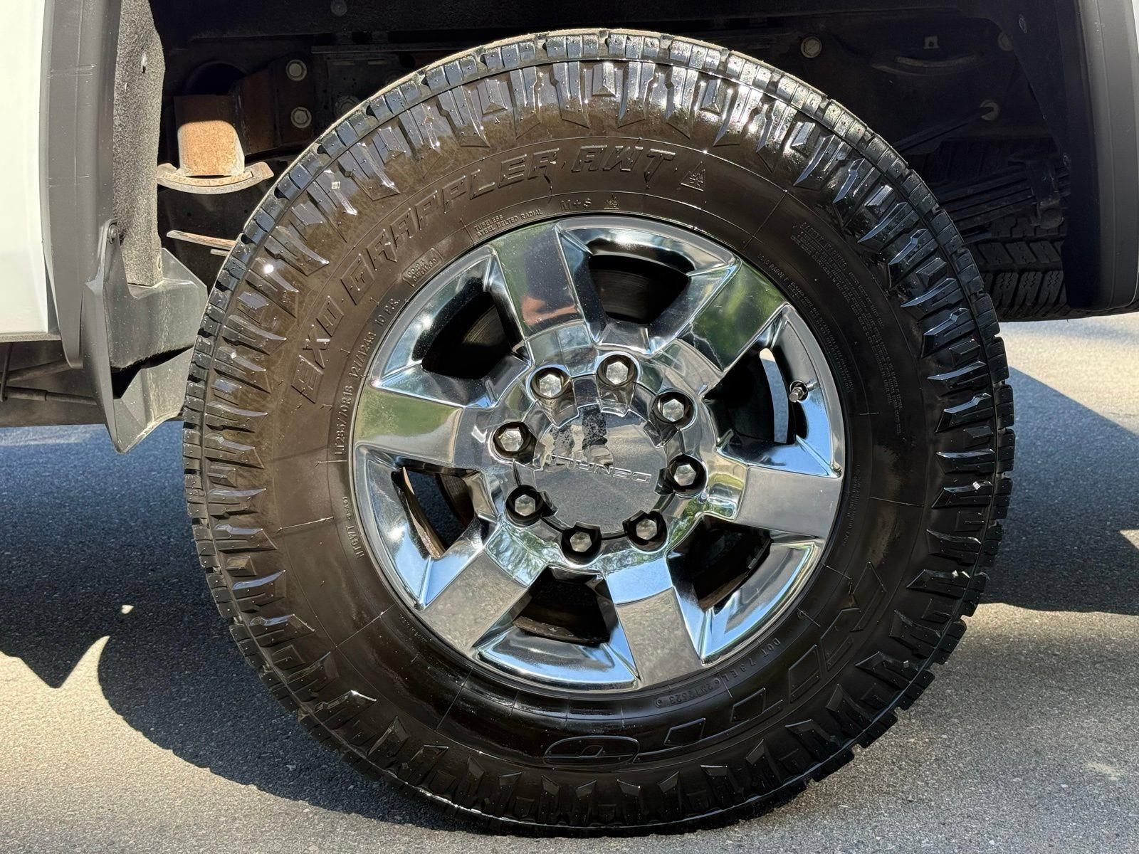 Used 2019 GMC Sierra 3500 Denali w/ Duramax Plus Package AWD/4WD image 18