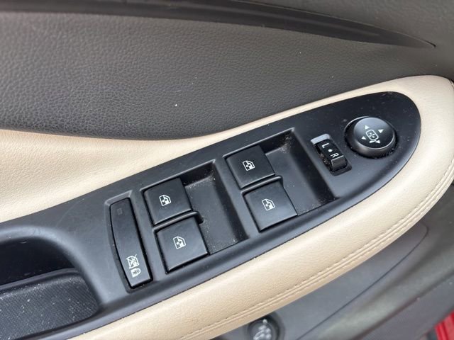 Used 2018 Buick Envision Essence FWD image 21