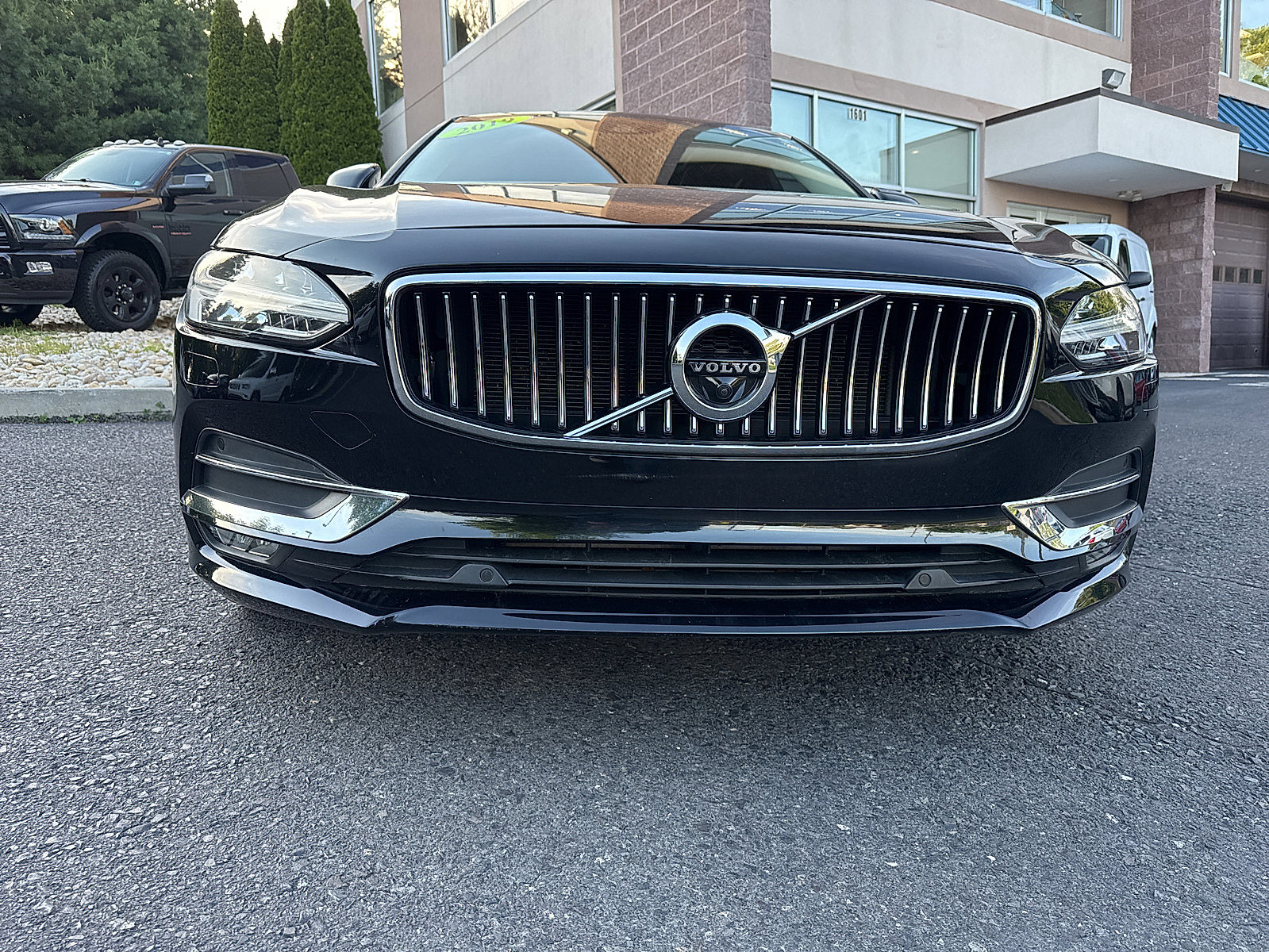 Used 2019 Volvo S90 T6 Inscription w/ Advanced Package AWD/4WD image 14
