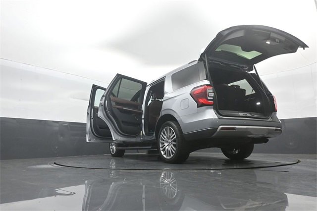 Used 2022 Ford Expedition Limited image 33
