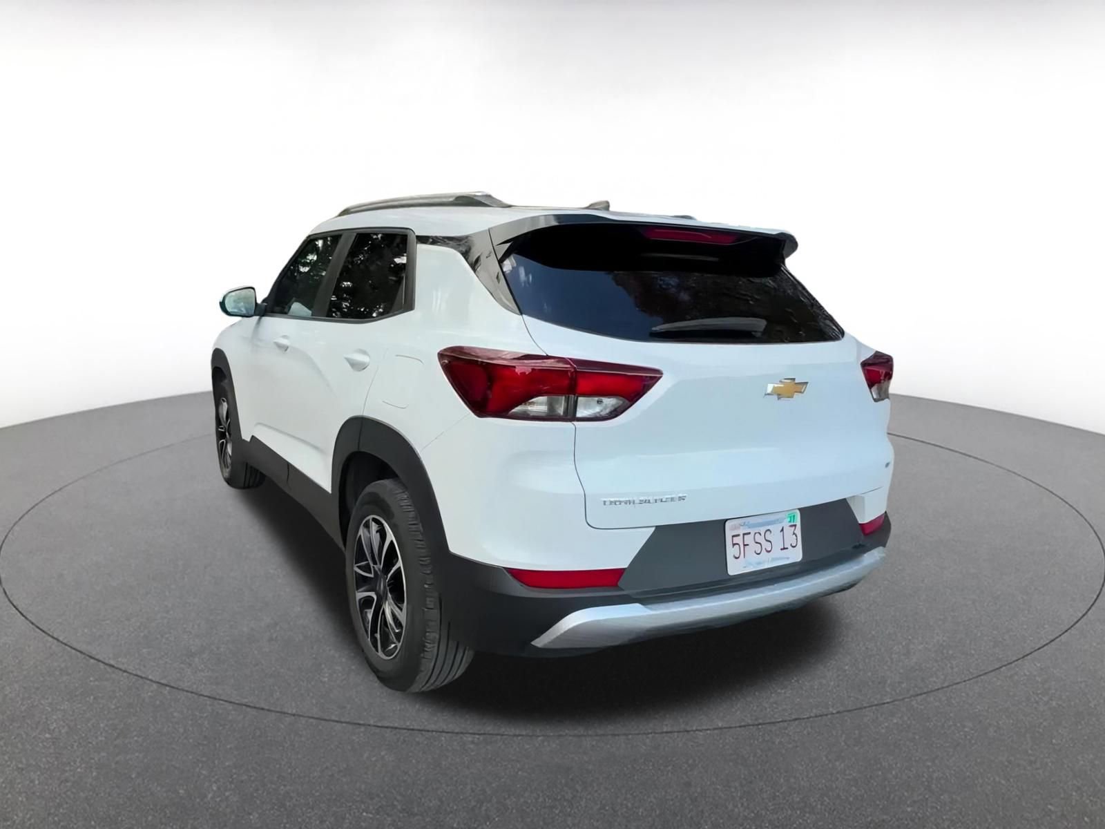 Used 2025 Chevrolet TrailBlazer LT image 11