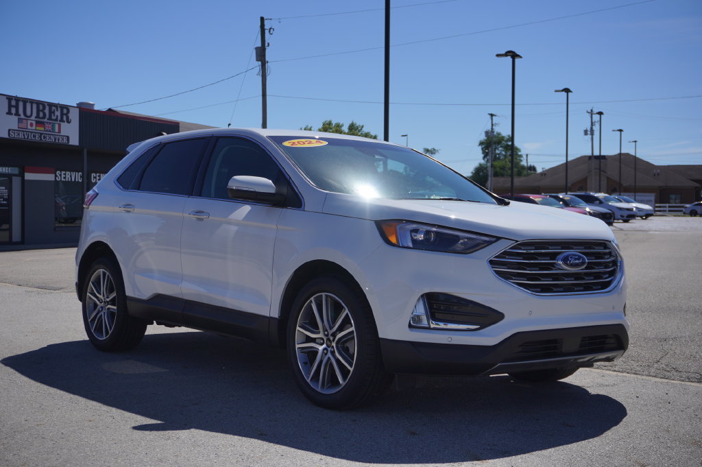 Used 2024 Ford Edge Titanium AWD/4WD image 9