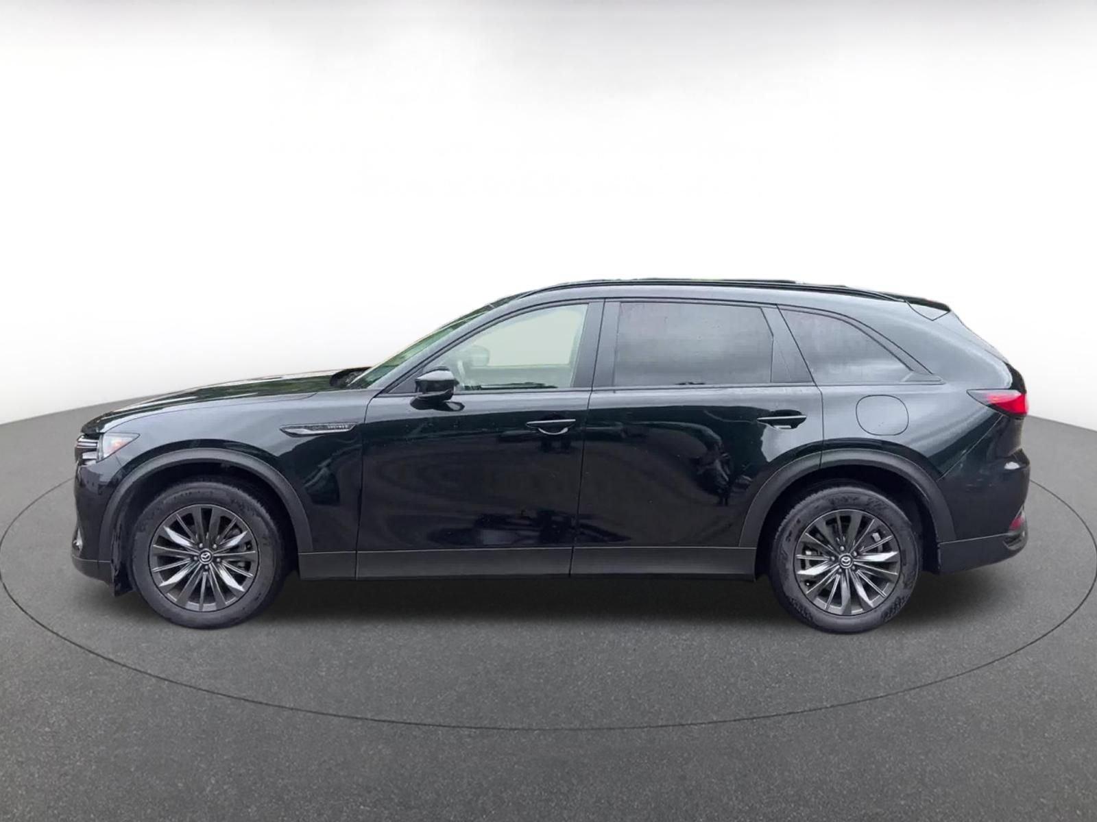 Used 2025 MAZDA CX-70 3.3 Turbo w/ Preferred Package AWD/4WD image 8