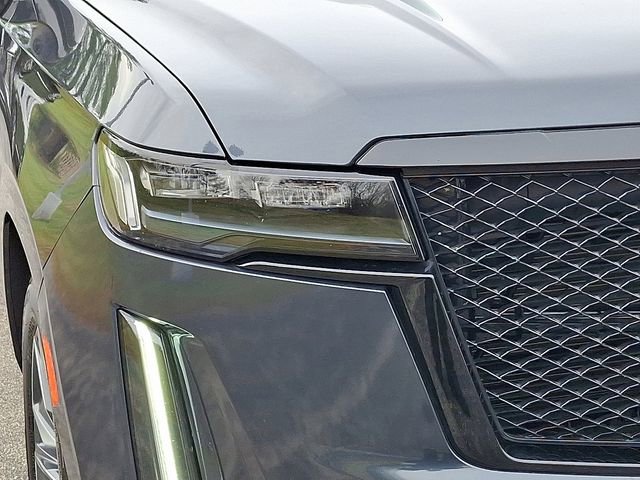 Used 2022 Cadillac Escalade ESV Sport w/ Touring Package image 11