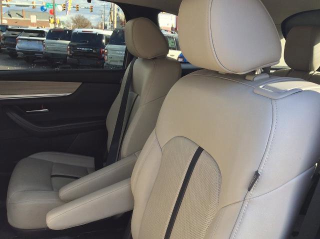 Used 2024 MAZDA CX-90 3.3 Turbo w/ Premium Package image 14