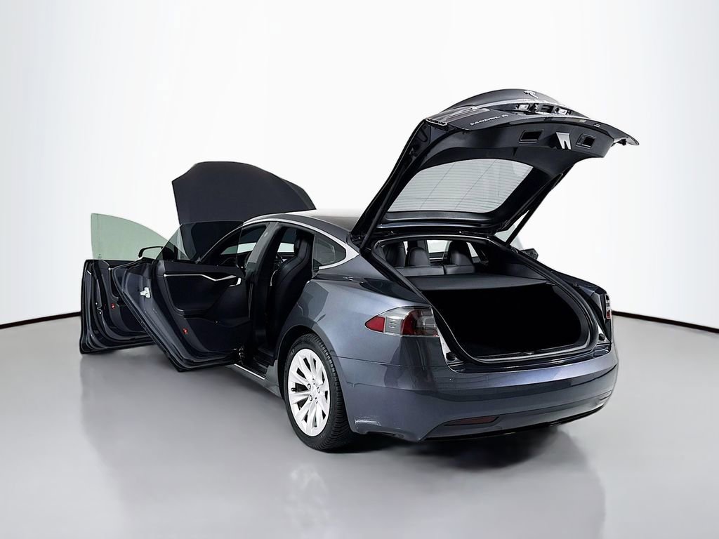 Used 2017 Tesla Model S 100D image 32