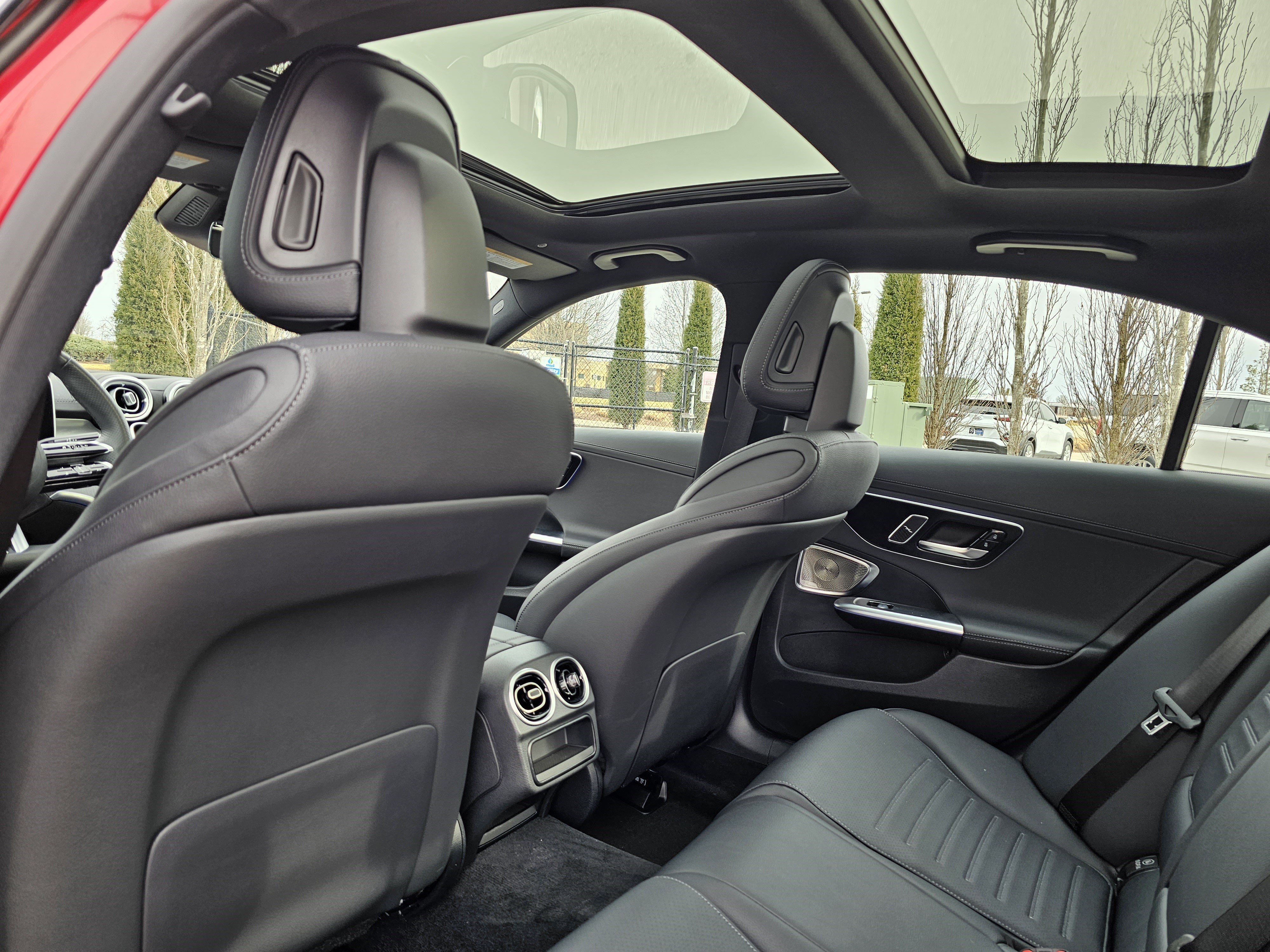 Used 2025 Mercedes-Benz C 300 4MATIC Sedan image 18