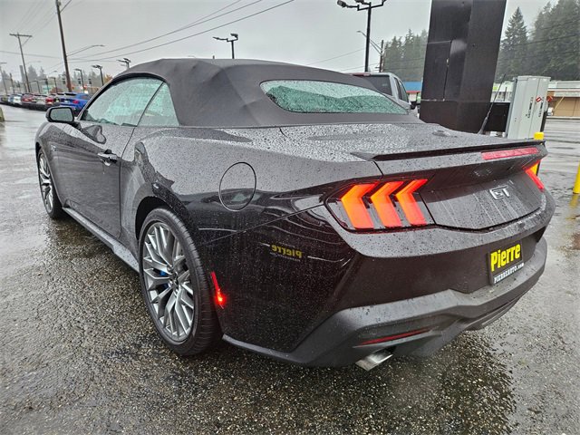 Used 2024 Ford Mustang GT Premium image 6