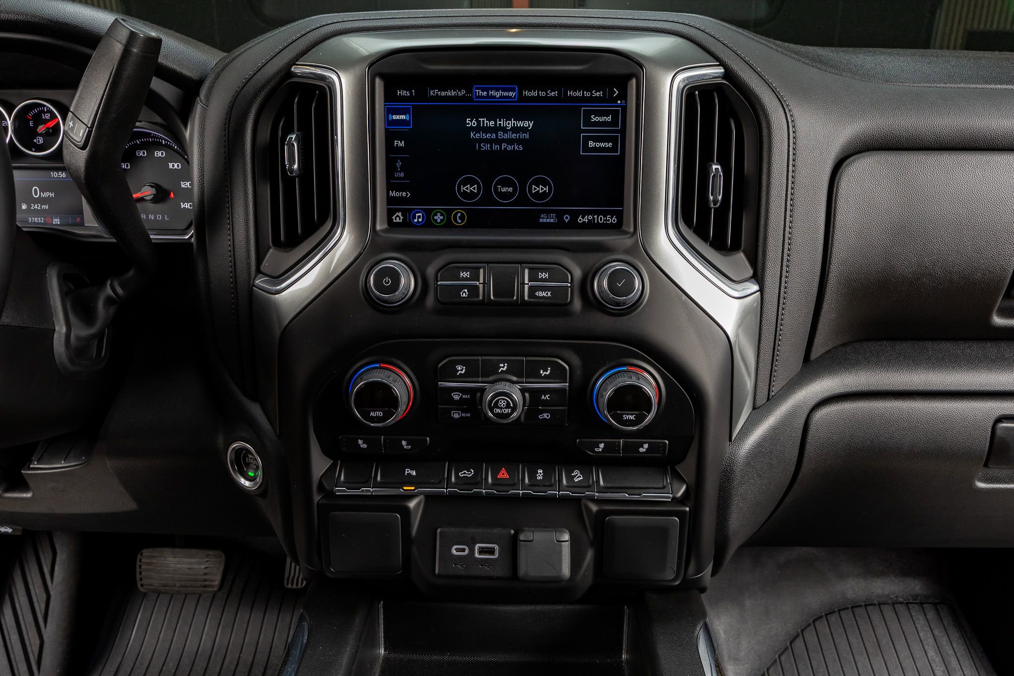 Used 2022 Chevrolet Silverado 1500 LT Trail Boss w/ Safety Package image 24