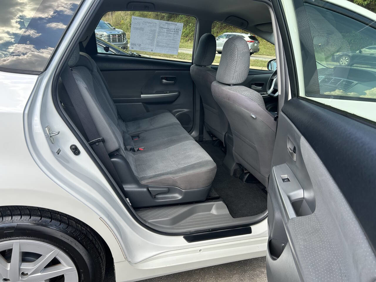 Used 2012 Toyota Prius V Three image 20