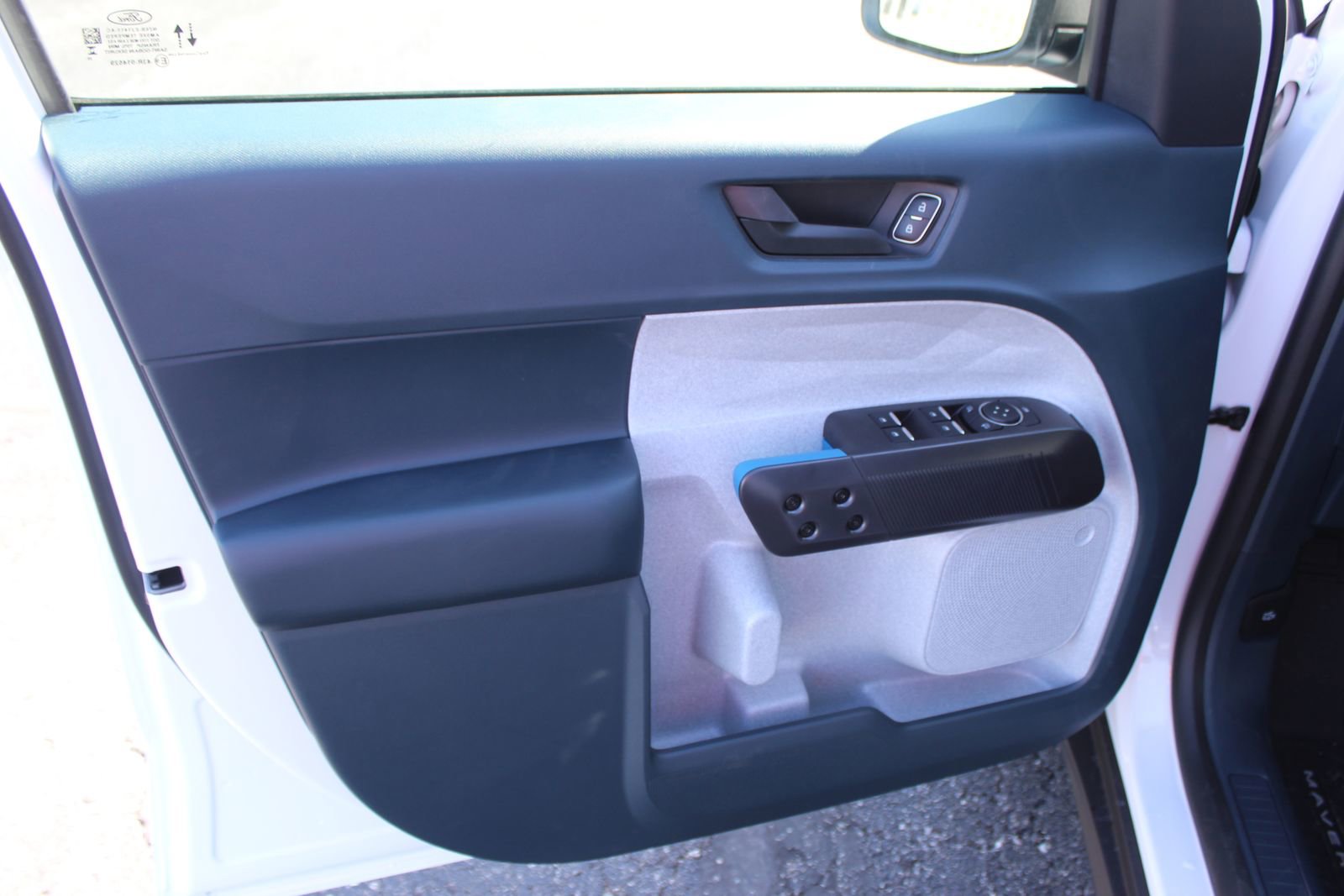 New 2026 Ford Maverick XLT w/ XLT Luxury Package image 23