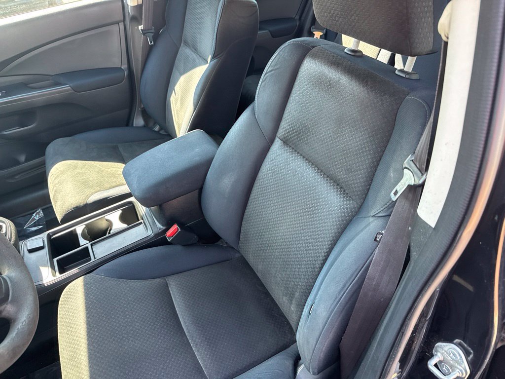 Used 2016 Honda CR-V LX image 11