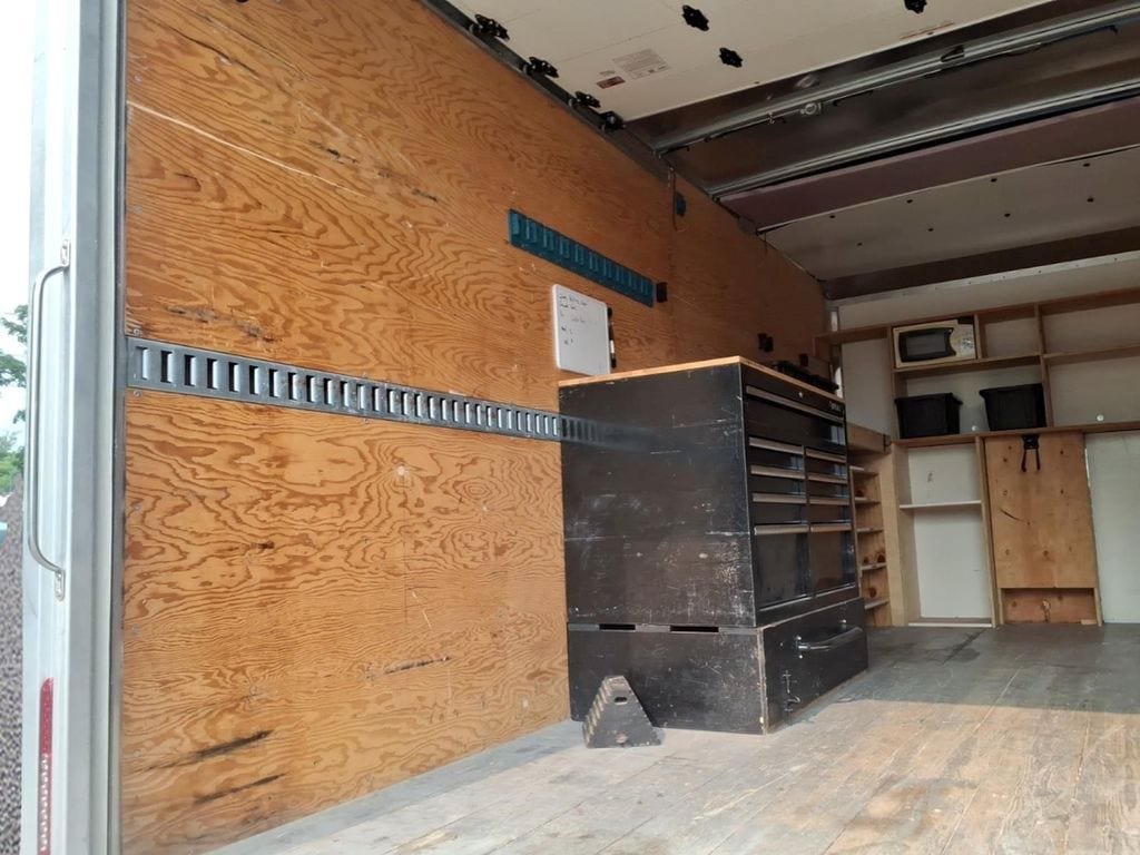 Used 2023 Ford E-450 and Econoline 450 Super Duty w/ Power Windows & Locks Group RWD image 13