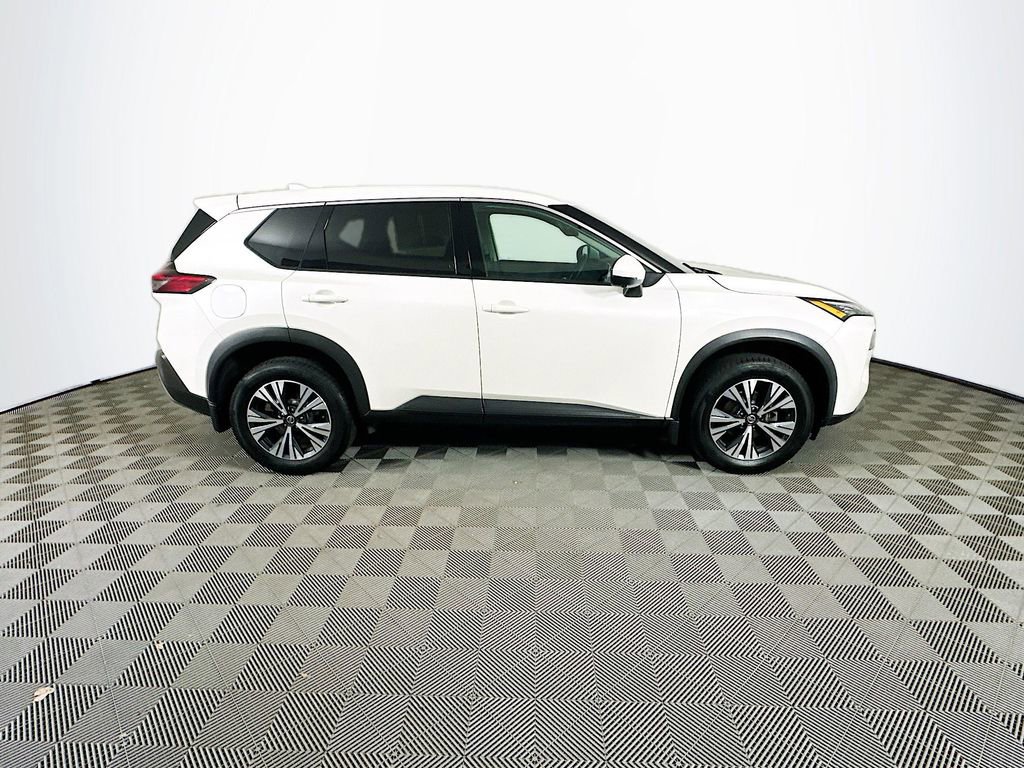 Used 2021 Nissan Rogue SV AWD/4WD image 11