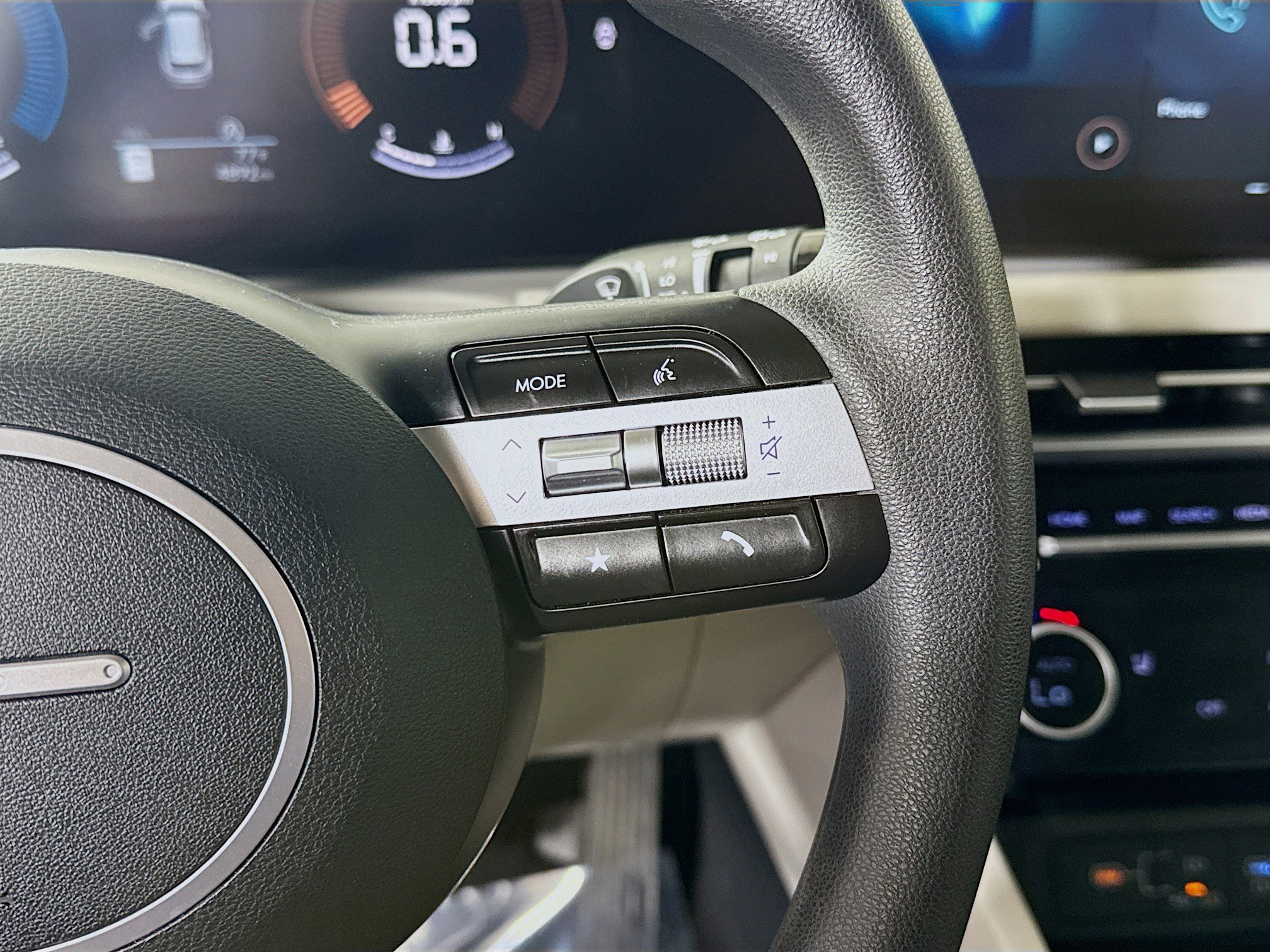 Used 2025 Hyundai Tucson SEL image 15