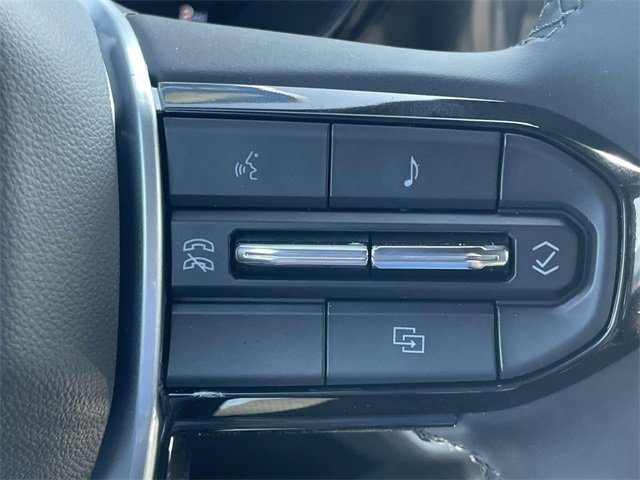 New 2025 Chevrolet Colorado LT image 12