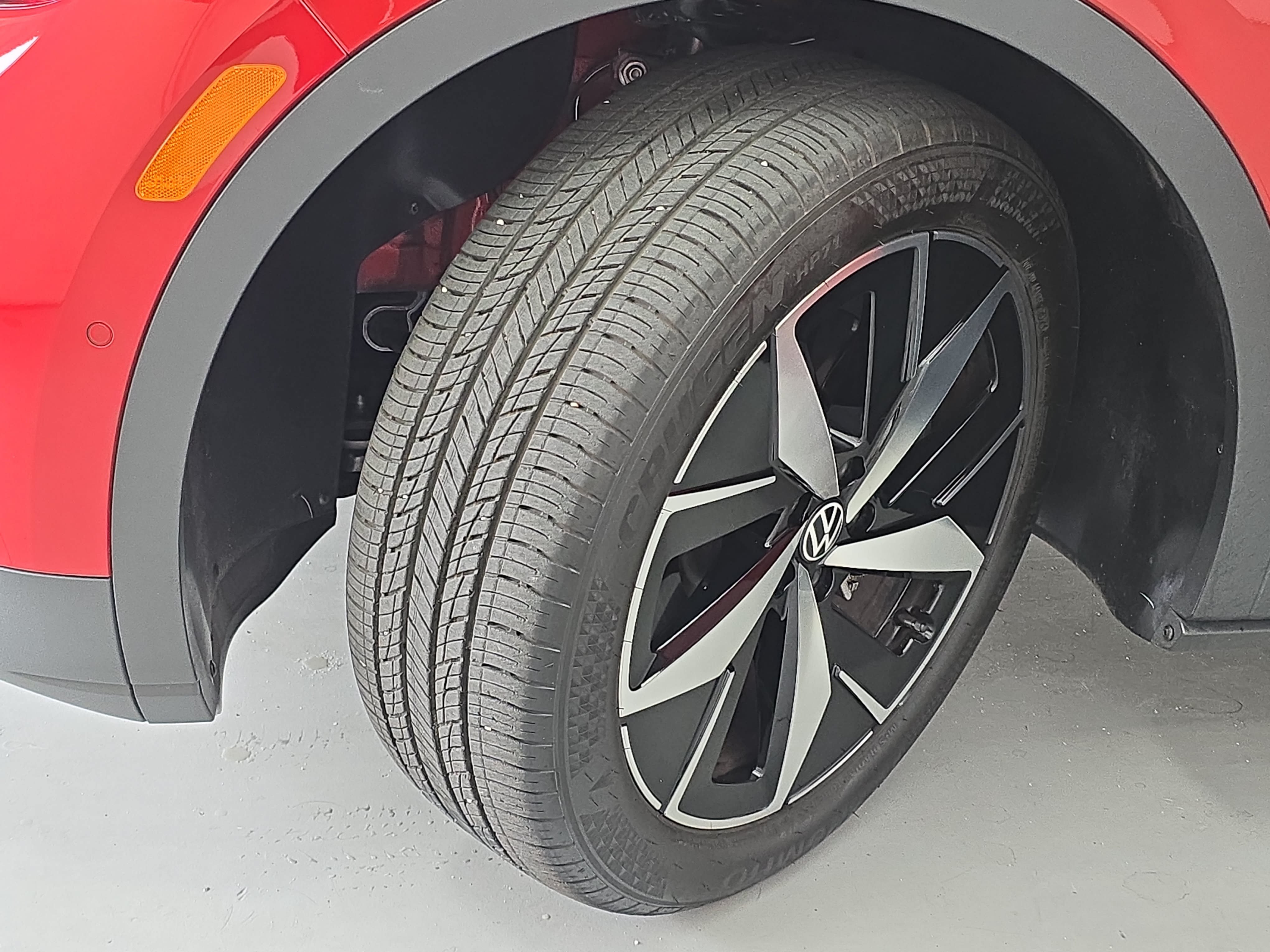 Certified 2025 Volkswagen ID.4 Pro S RWD image 33