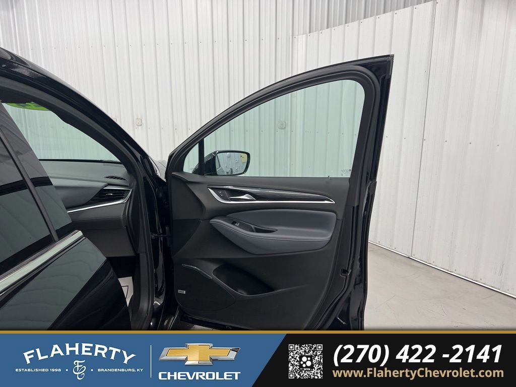 Used 2024 Buick Enclave Premium image 14