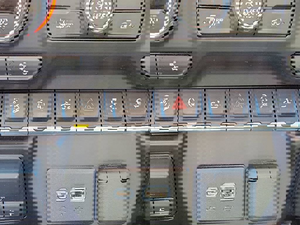 Certified 2021 Chevrolet Silverado 1500 RST w/ All Star Edition Plus image 29