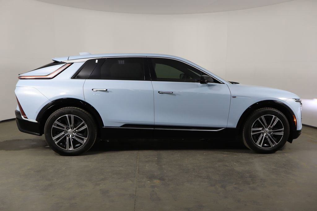 Used 2024 Cadillac Lyriq Luxury image 41