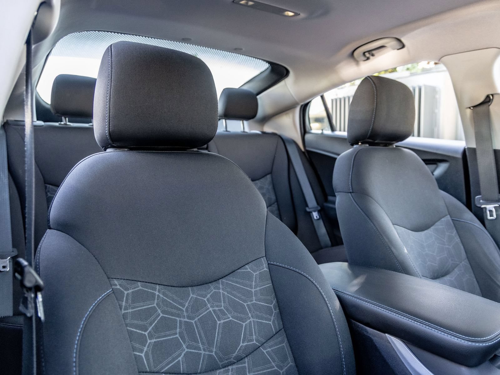 Used 2018 Chevrolet Volt LT FWD image 31