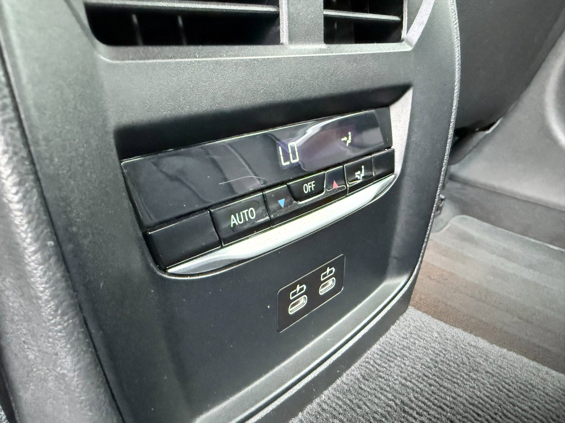 Used 2023 BMW M3 Competition w/ Executive Package image 38