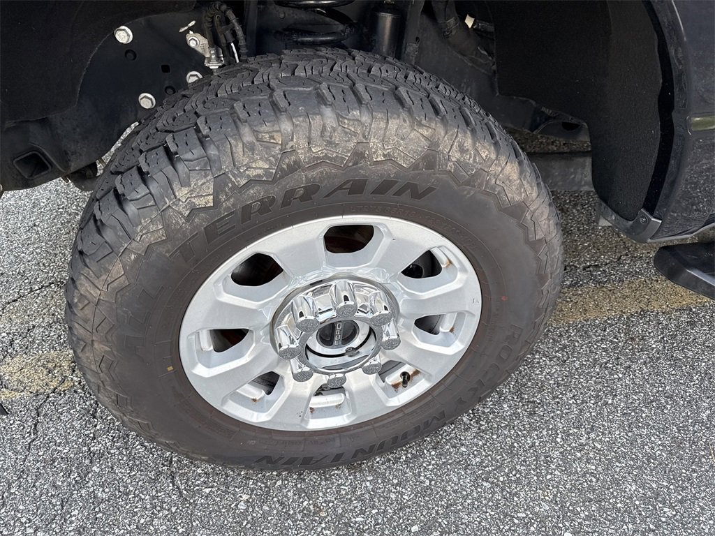 Used 2024 Ford F250 XLT image 11