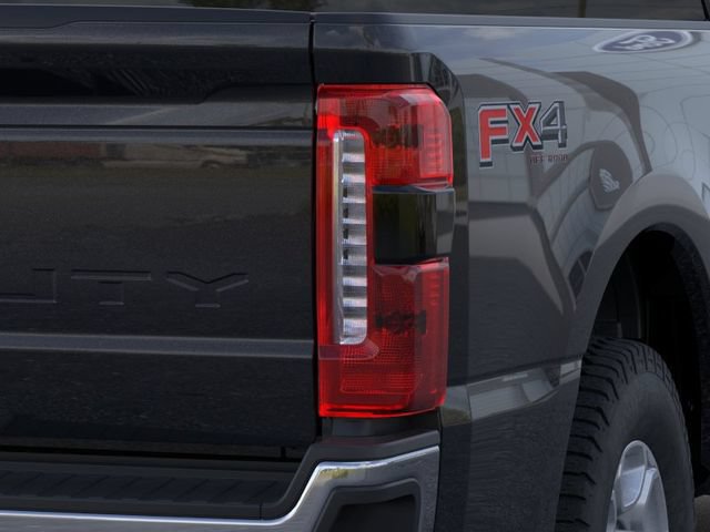 New 2026 Ford F350 XLT w/ 360-Degree Camera Package AWD/4WD image 22